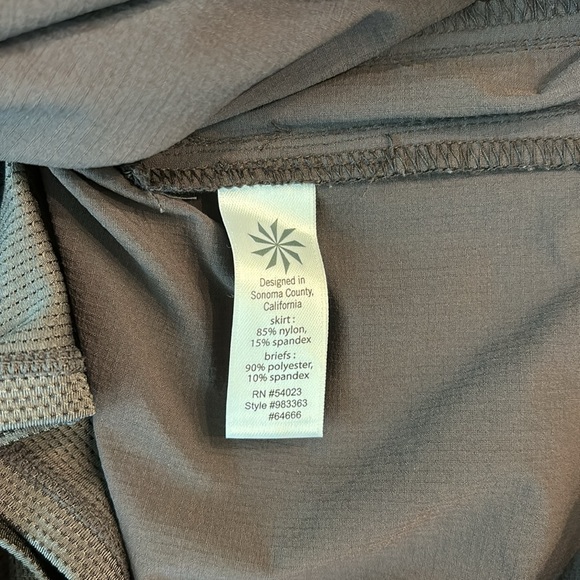 Athleta Jenner skort. Size 12. - Picture 4 of 11